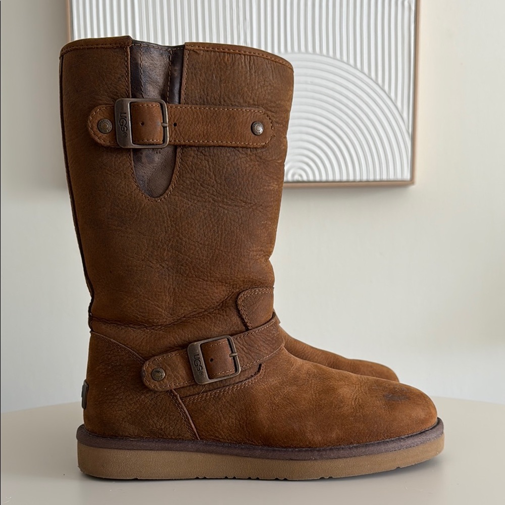UGG Brown Winter Sutter Boots Kensington water resistant size w 8